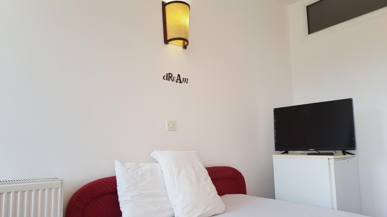 Art Theatre Caffe Hotel Struga Eksteriør bilde