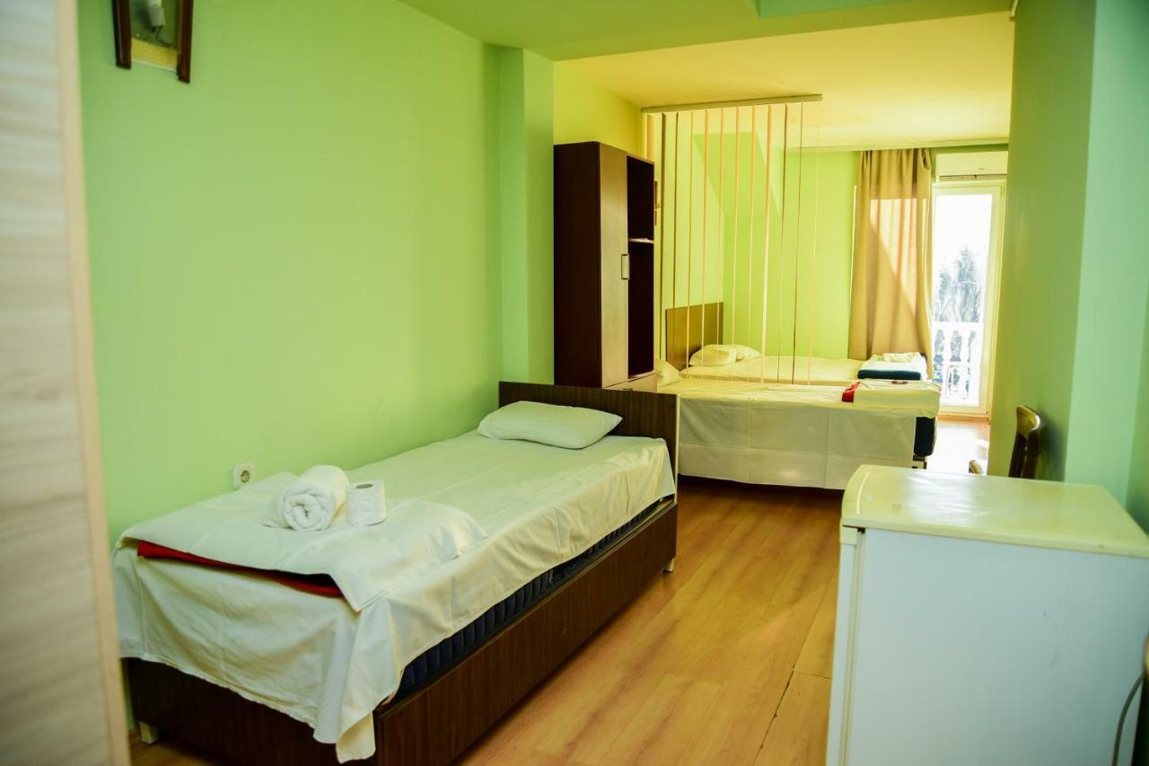 Art Theatre Caffe Hotel Struga Eksteriør bilde